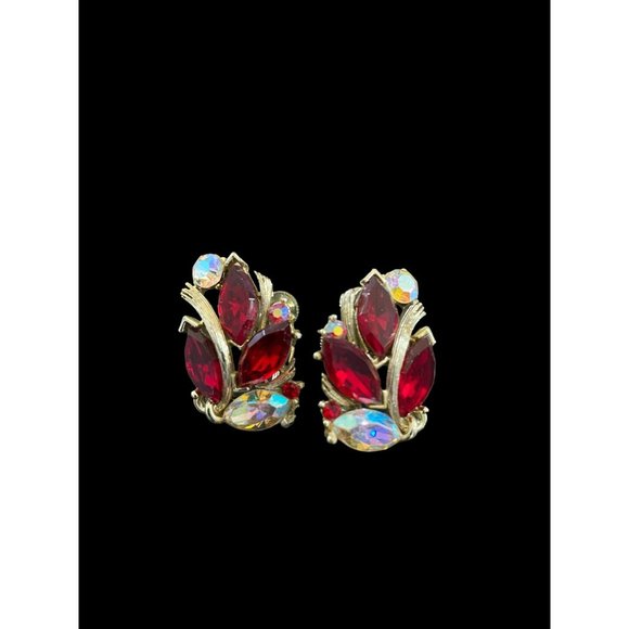 Vintage signed Lisner Clip-on Red and Aurora Borealis Crystal Beaded Gold toned - Picture 1 of 4